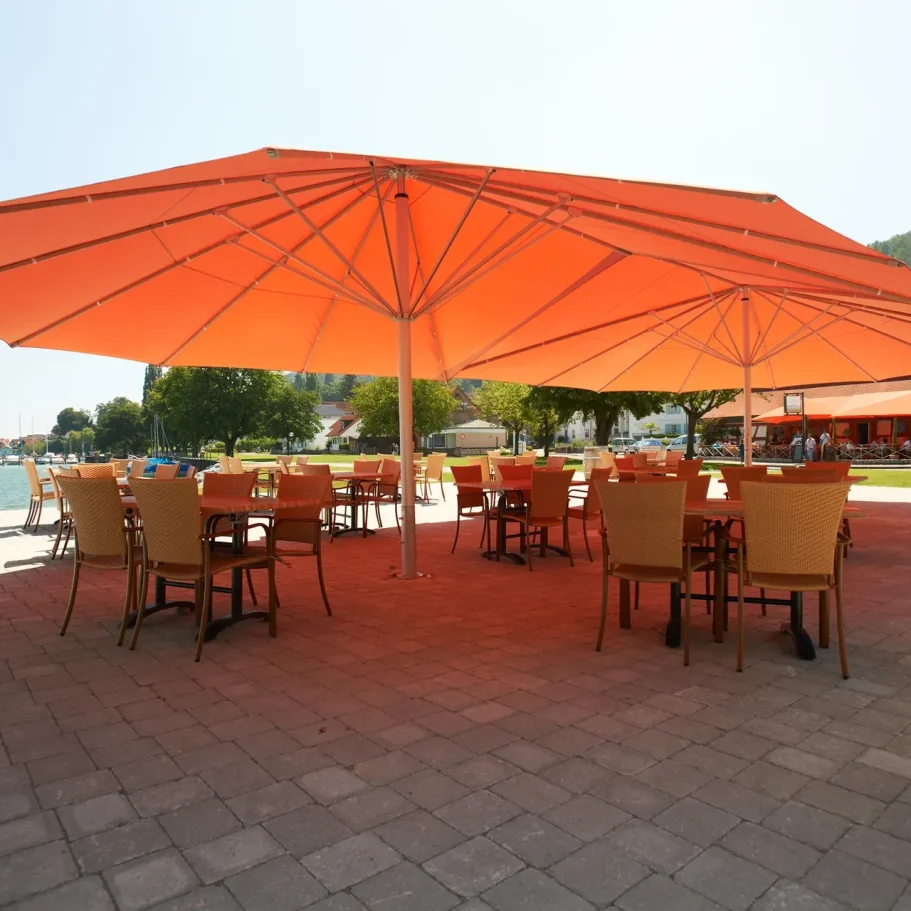 Perfekt auf Ihre individuellen Bedürfnisse abgestimmt, bieten unsere Schirme optimalen Schutz. Wählen Sie aus einer Vielzahl von Größen, Far